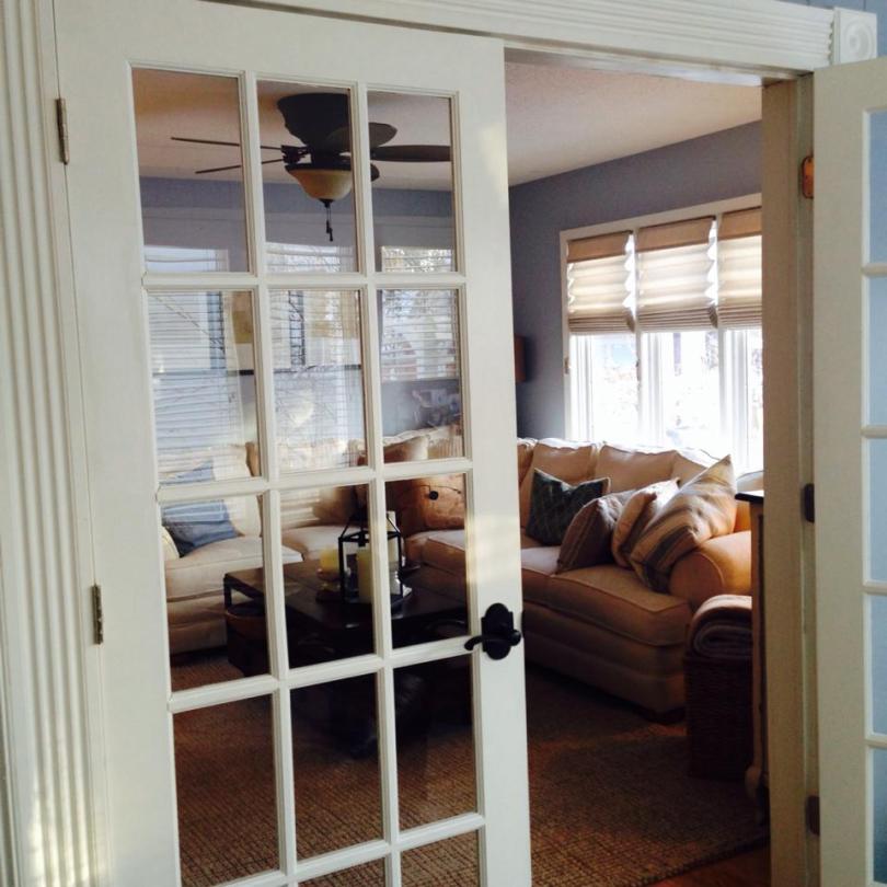 9thStreetLivingRoom2