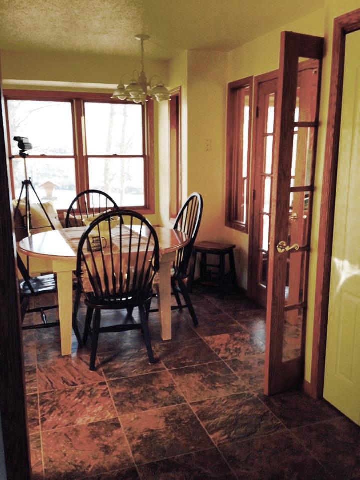 RiverHouseKitchenBEFORE